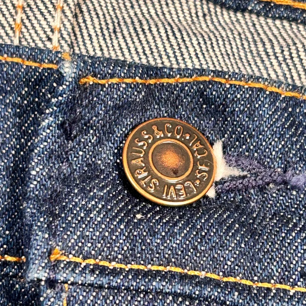NWOT VTG Levi's 505 80's 0217 Raw Rigid Denim Jeans 42x34 Made in USA Blank Tab